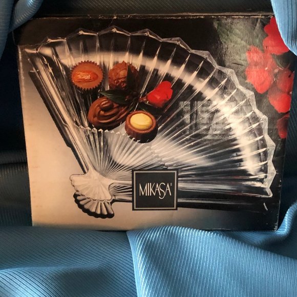 Mikasa Crystal Fan Candy/Fruit Dish (10.5) / 28cm - Picture 4 of 8
